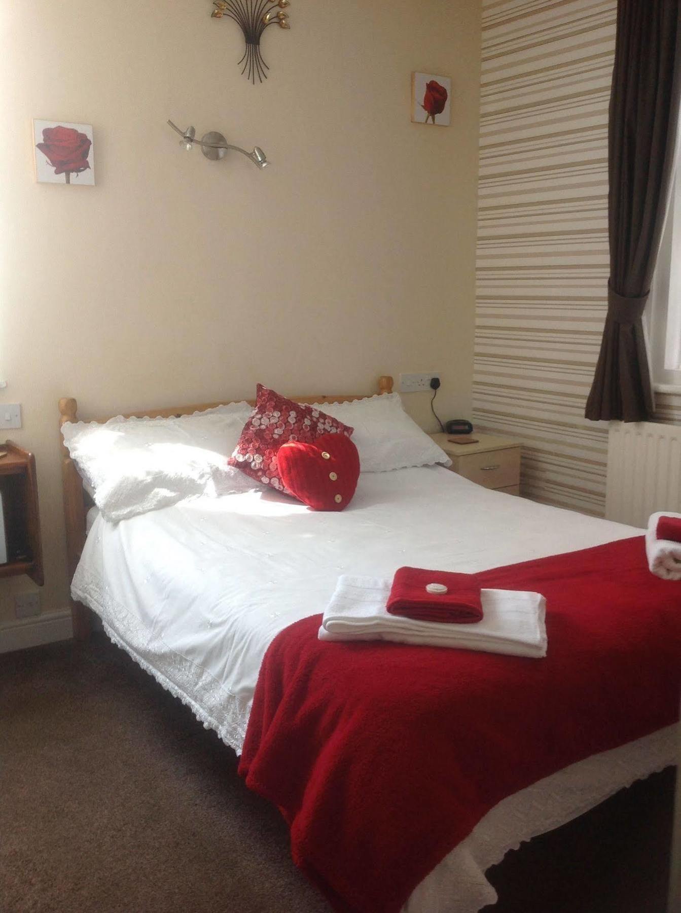 Cleasewood Guest House Great Yarmouth Eksteriør billede