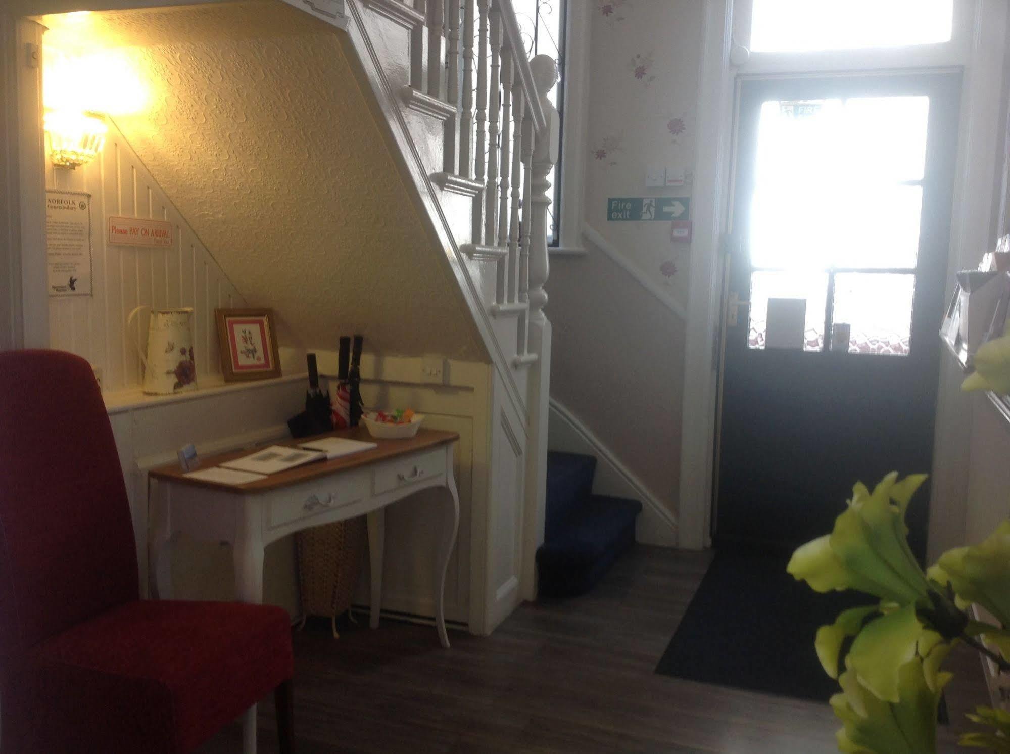 Cleasewood Guest House Great Yarmouth Eksteriør billede